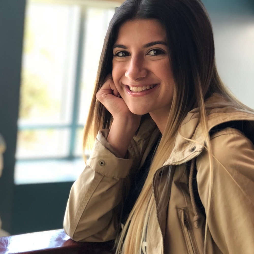 Meet your Posher, Estrella